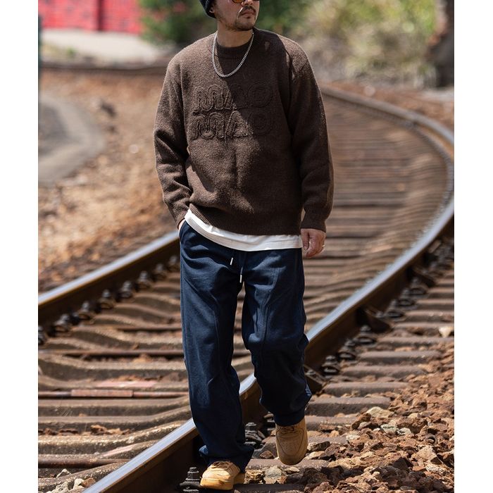 フロントロゴ クルーネックニット　M10634