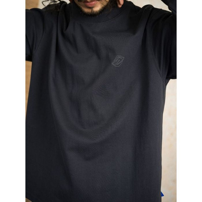 バックグラフィック プルオーバー M10405