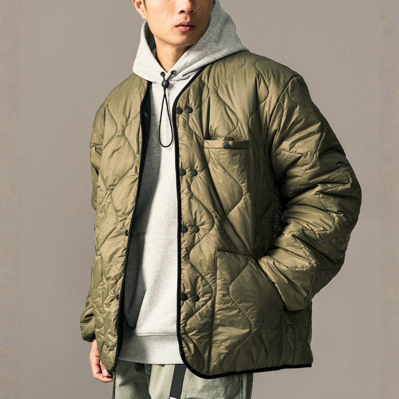 リバーシブル キルティングジャケット ミニショルダーバッグ付　M10626