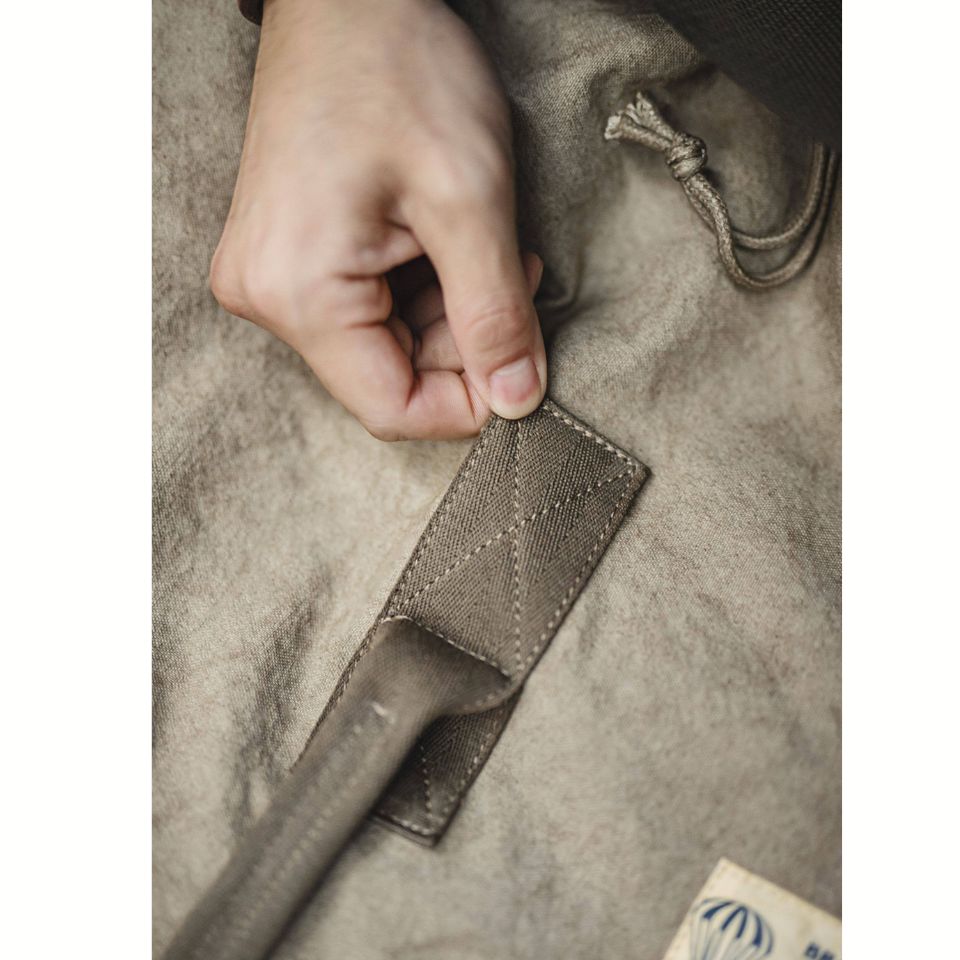 ヴィンテージ調 キャンバス ショルダーバッグ　M10644