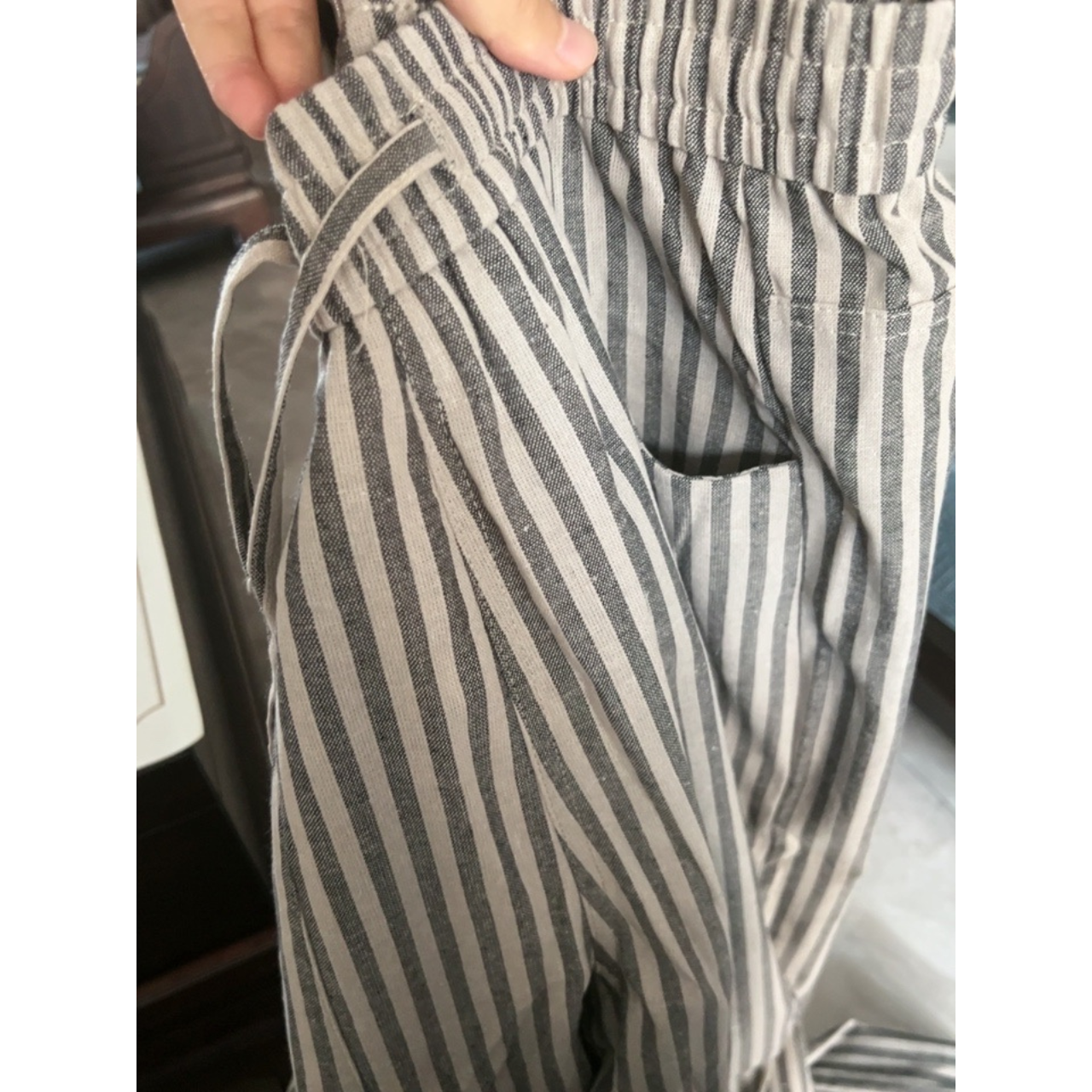 ストライプ ドレープワイドパンツ M10460