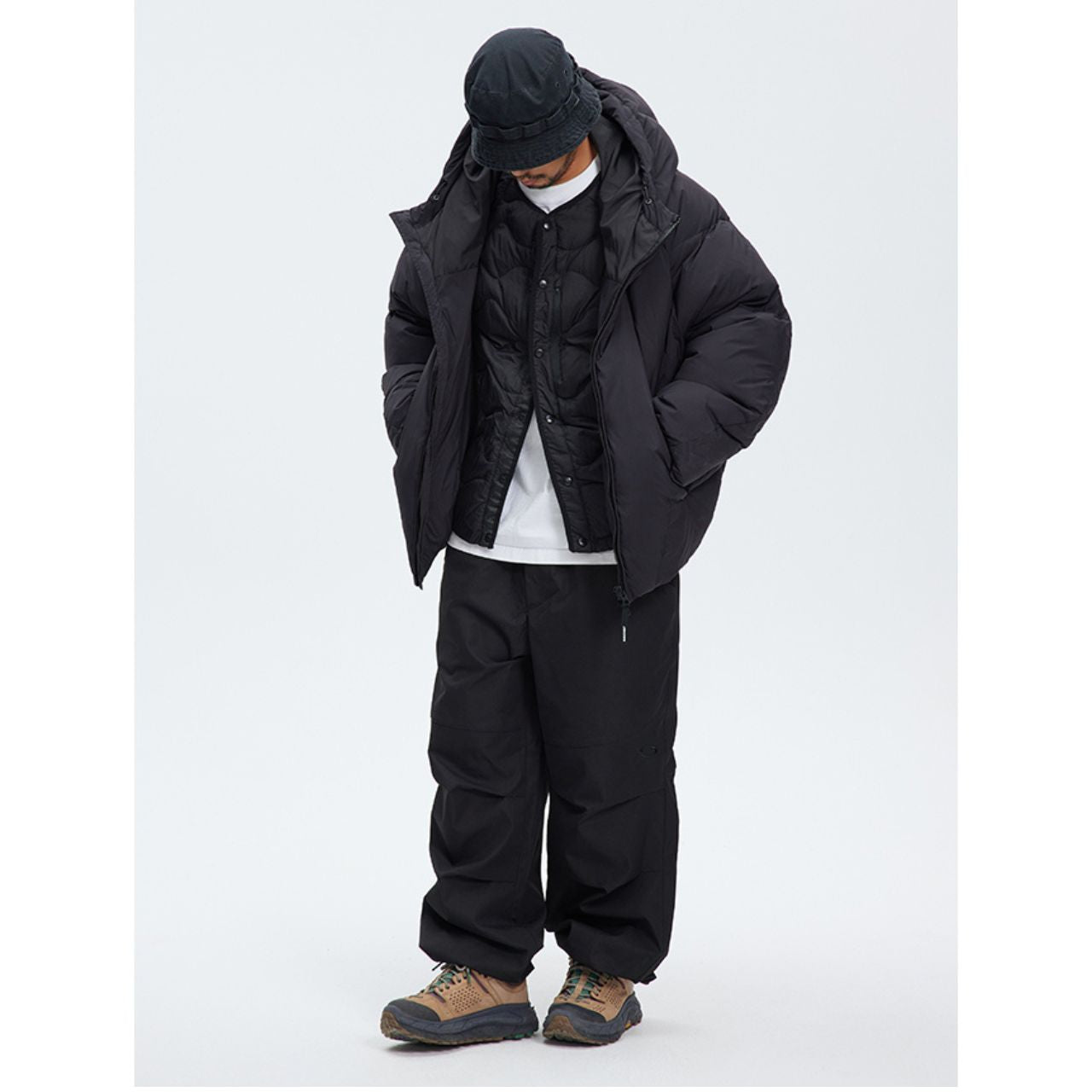 フーデット ダウンジャケット　M10573