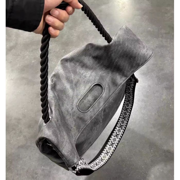 トライバル柄ストラップ 2WAYバッグ　M10548