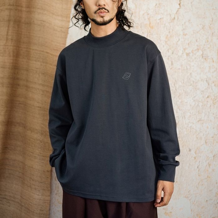 バックグラフィック プルオーバー M10405