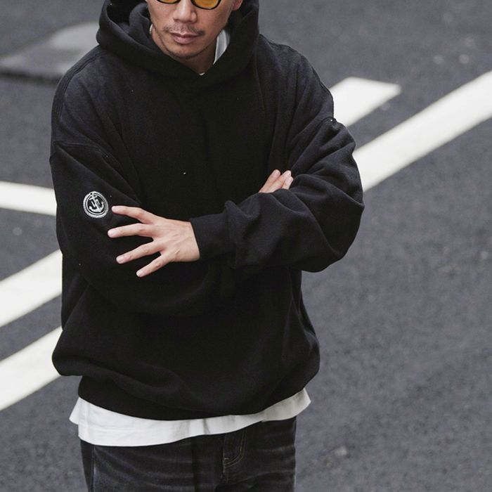 袖刺繍 プルオーバー フーディ　M10341