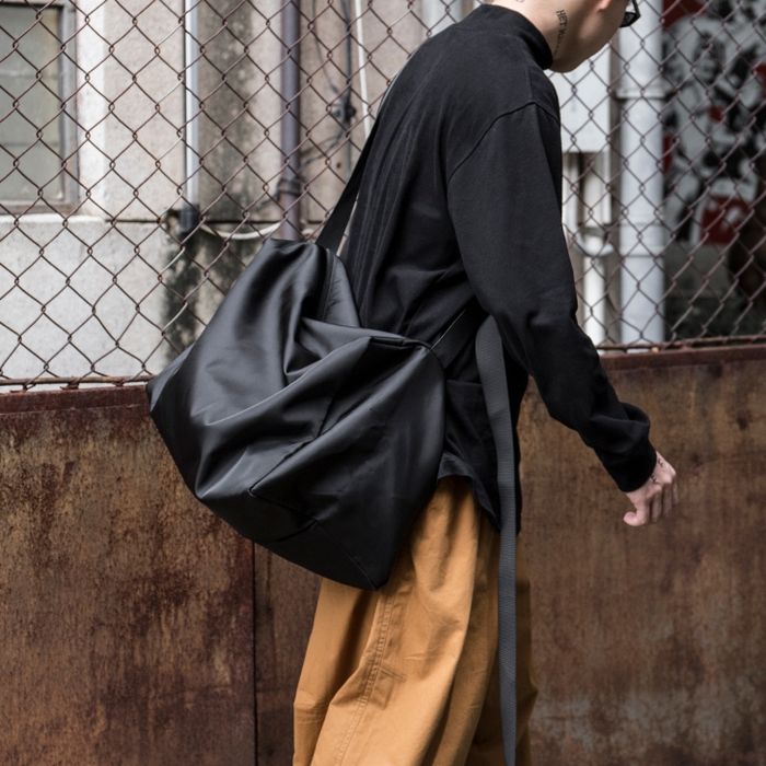 ラージ ショルダーバッグ　M10505