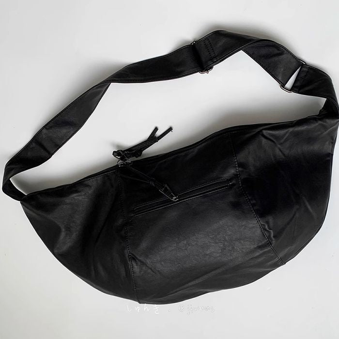 半円型 ショルダーバッグ　M10415