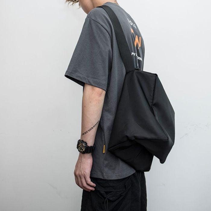 ラージ ショルダーバッグ　M10505