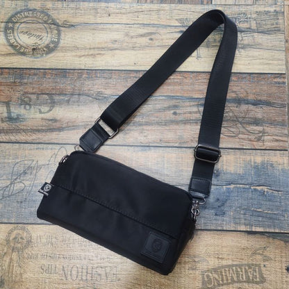 ジオメトリックストラップ ショルダーバッグ　M10469