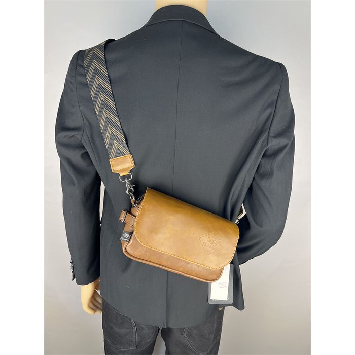 フェイクレザー ショルダーバッグ　M10482