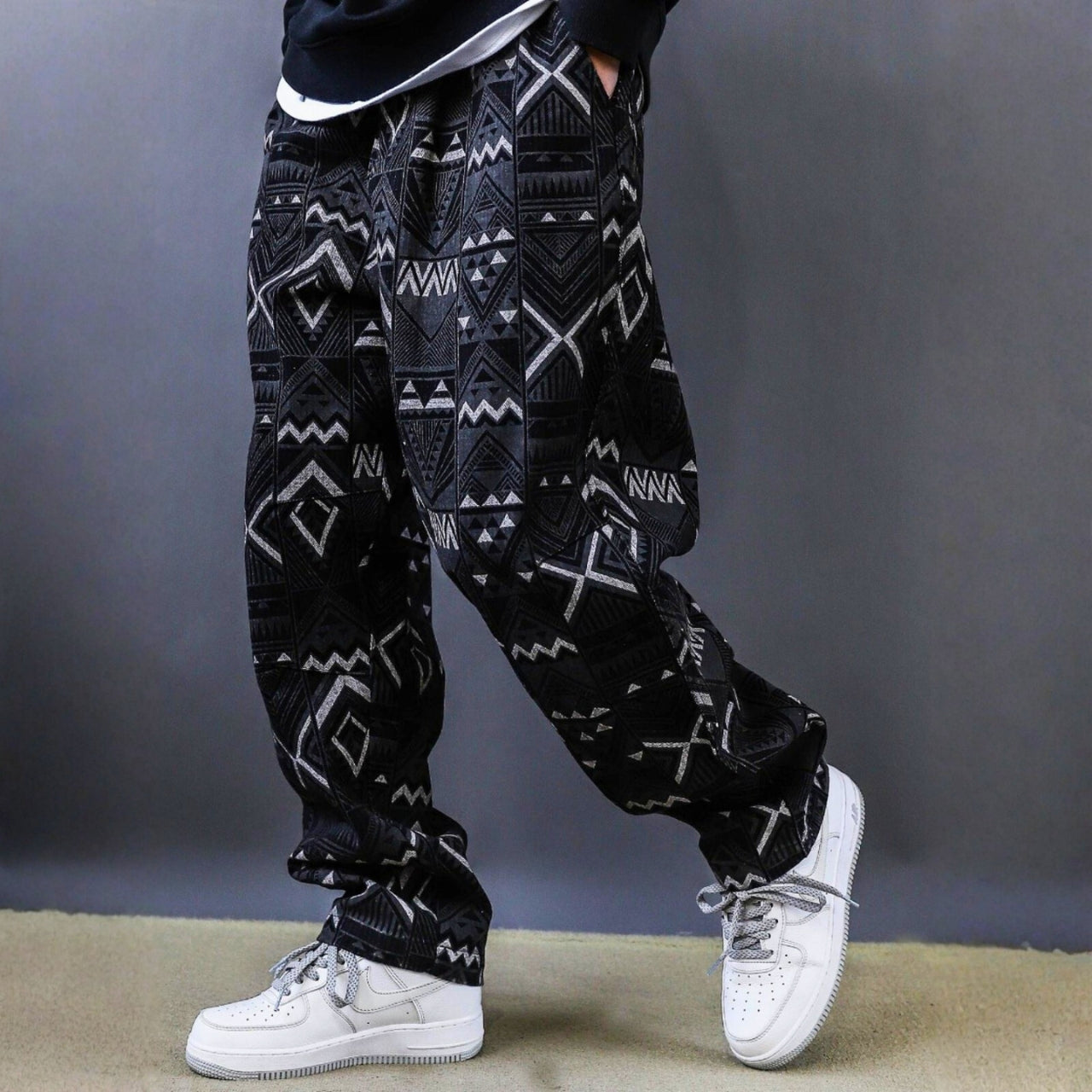 民族柄 テーパードパンツ　M10624