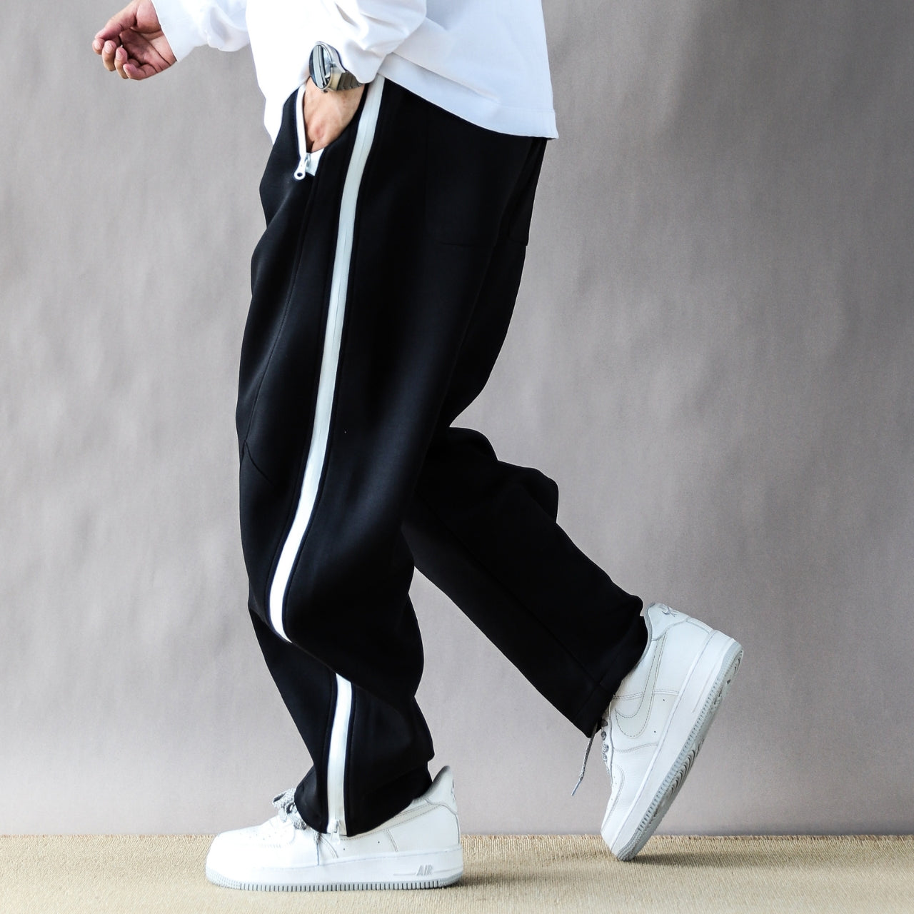 サイドライン スウェット パンツ M10479