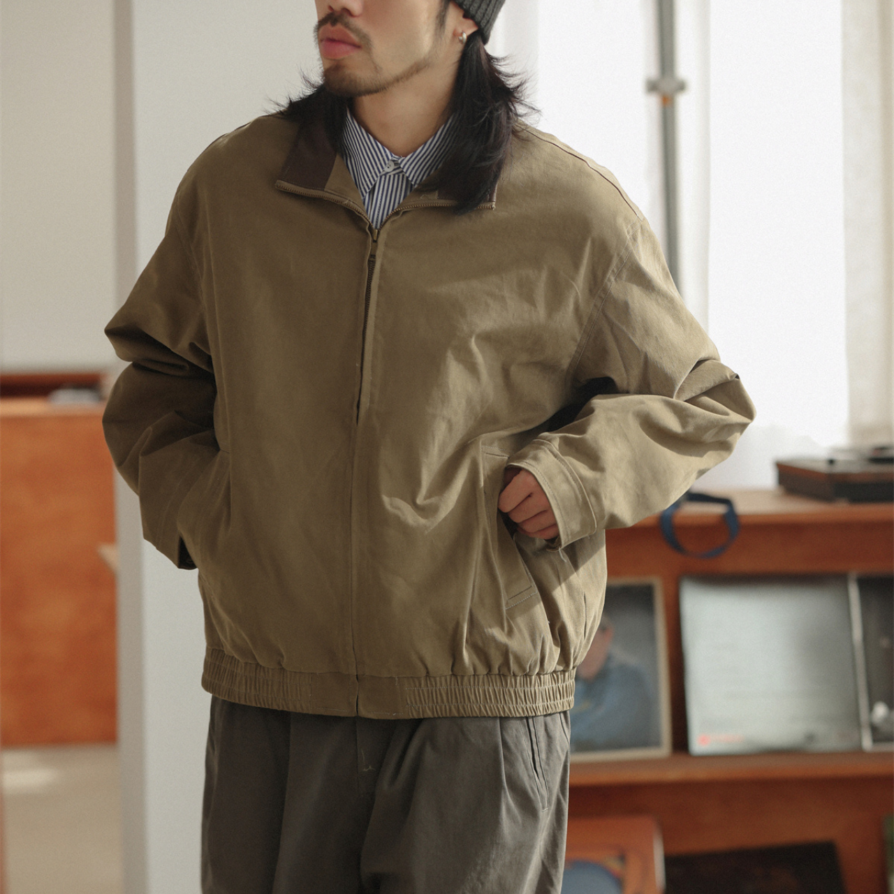 PUカラー フルジップ ブルゾン　M10381